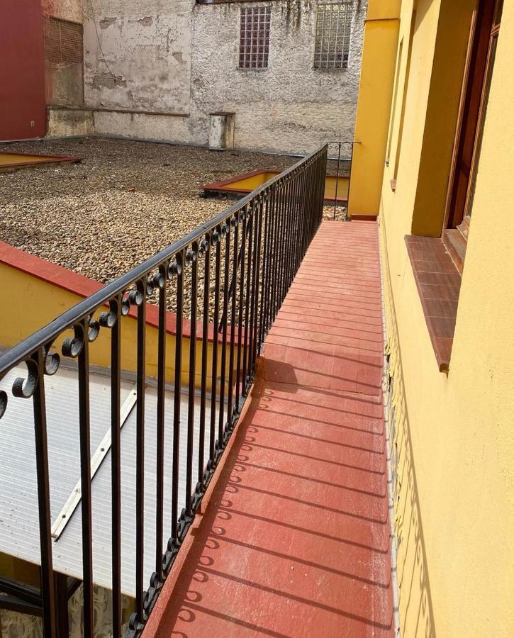 Apartamento Albany , Mno Dominguez Berrueta ليون المظهر الخارجي الصورة